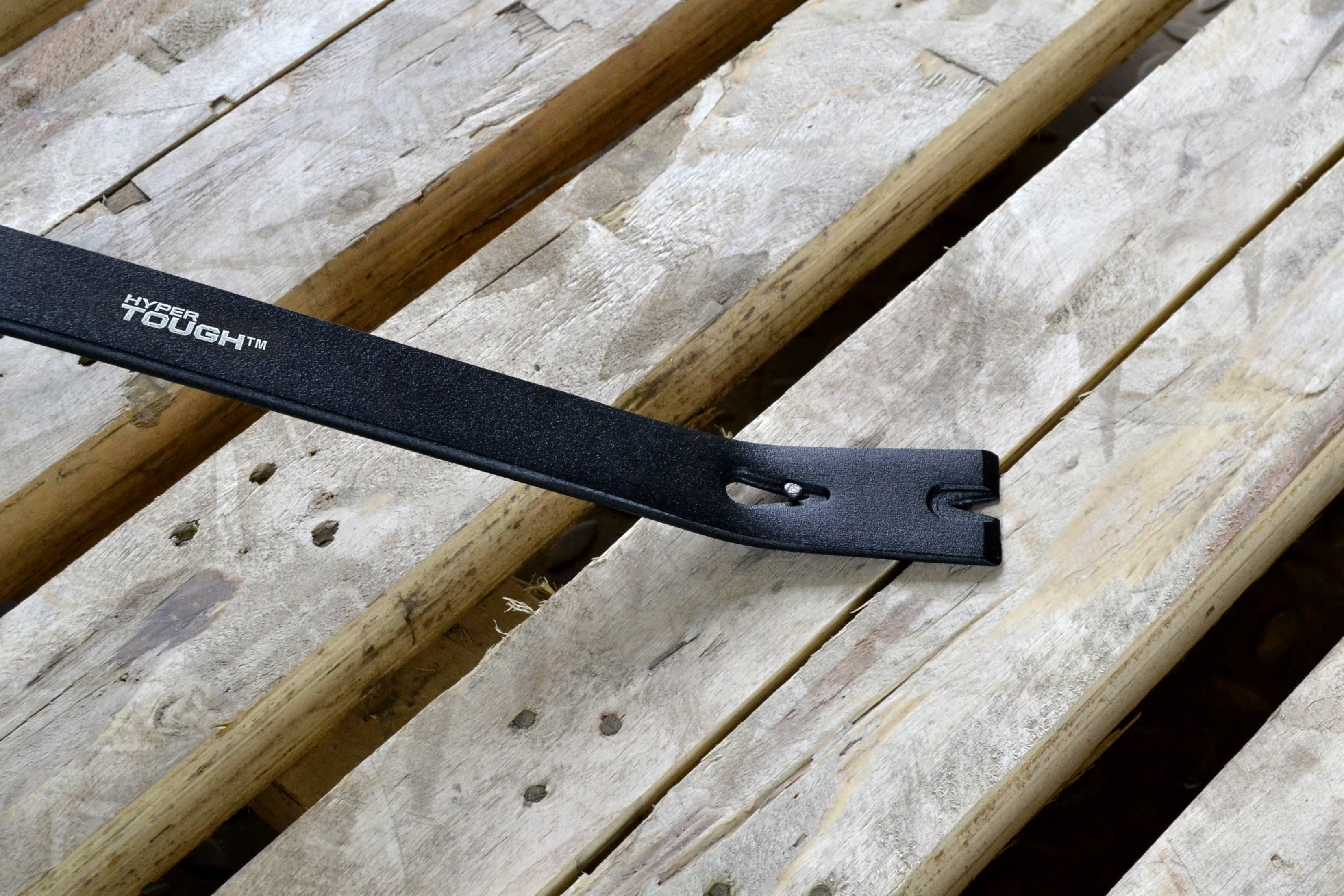 Hyper Tough 15-Inch Utility Pry Bar, Nail Puller & Crowbar, Drop Forged Heat-Treated Carbon Steel