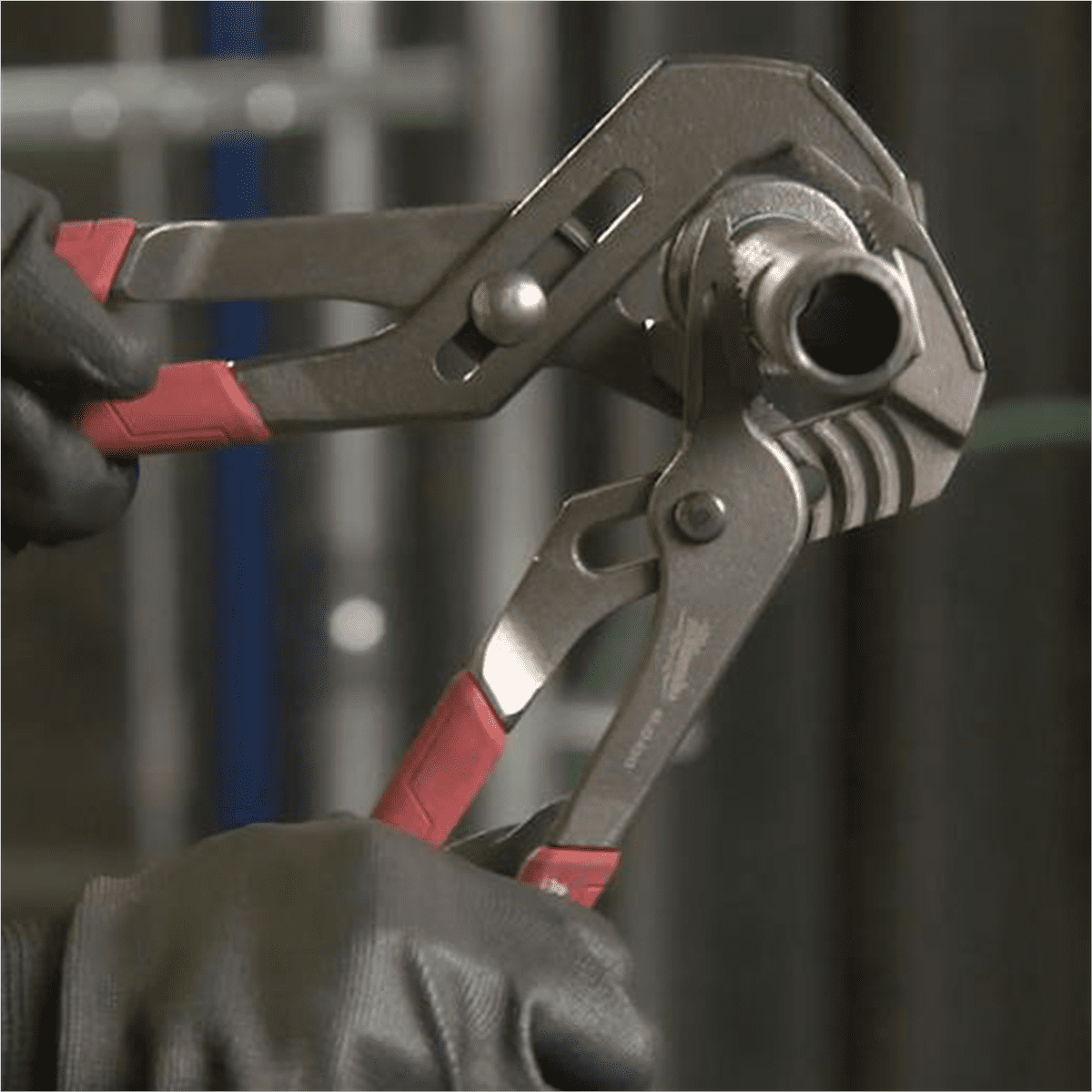 Milwaukee 48-22-6320 20 Straight-Jaw Pliers