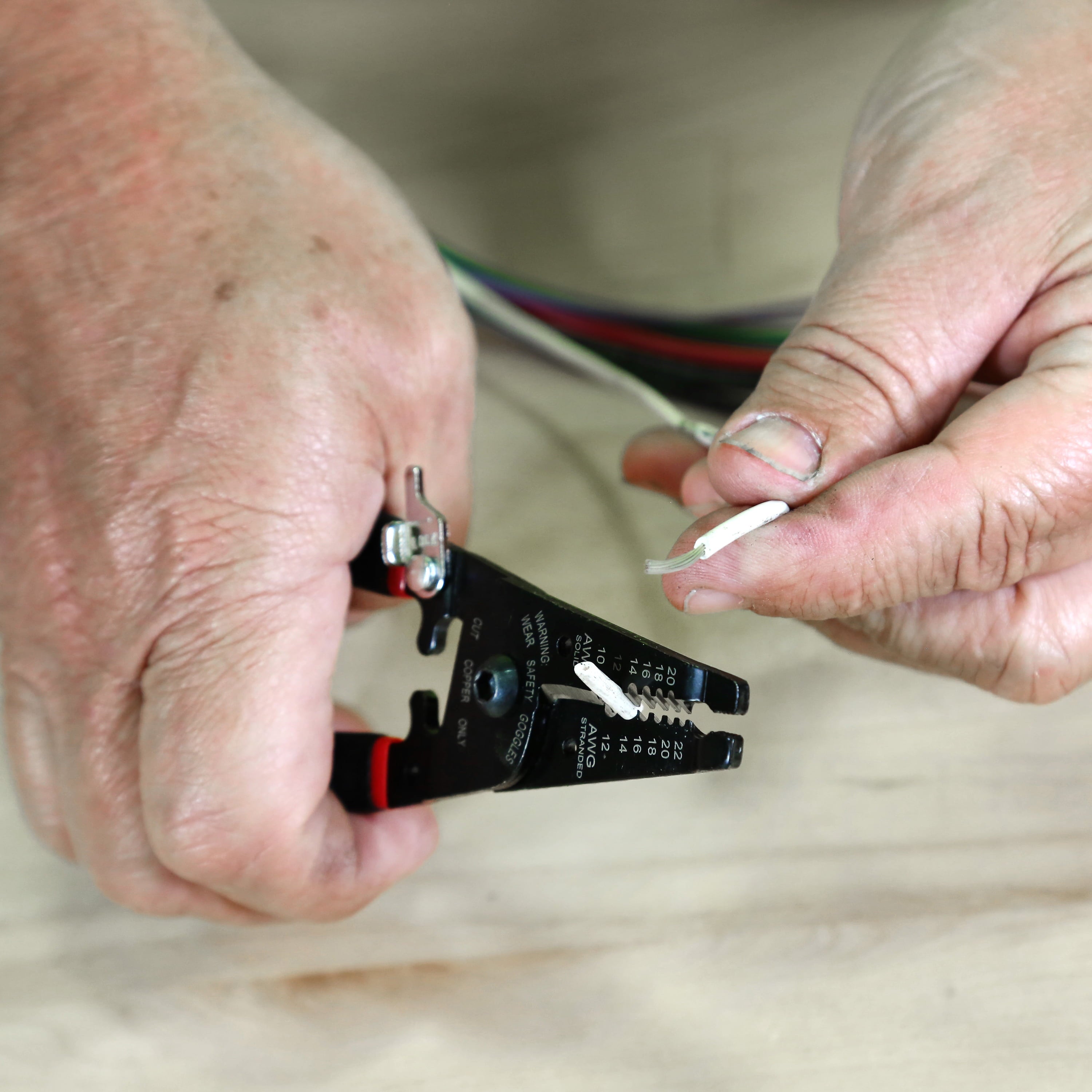 Hyper Tough New 6-inch Wire Stripper with Non-Slip Grips, 7504