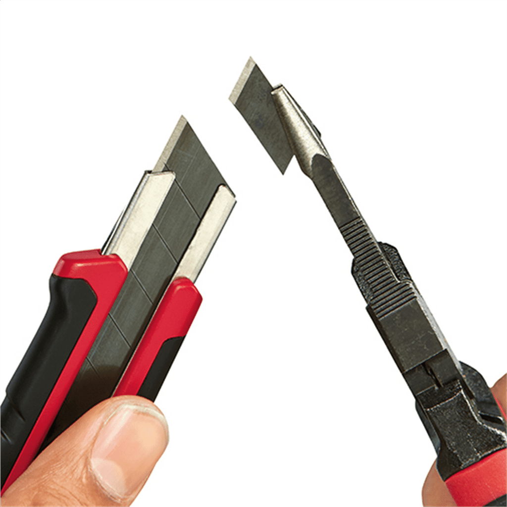 Milwaukee Tool 25mm Snap Off Knife with Metal Lock and Precision Cut Blade