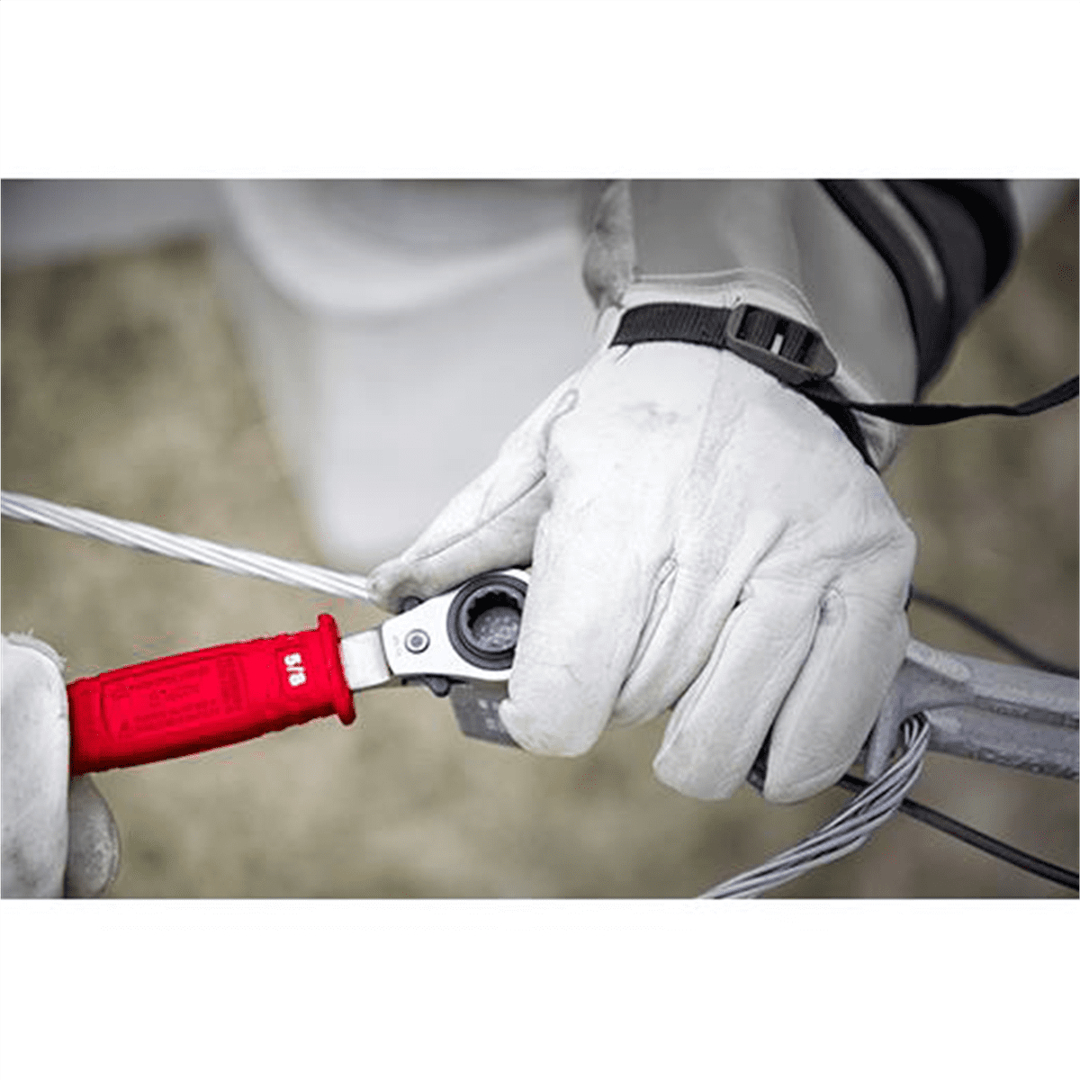 Milwaukee Tool Lineman?s 4in1 Insulated Ratcheting Box Wrench