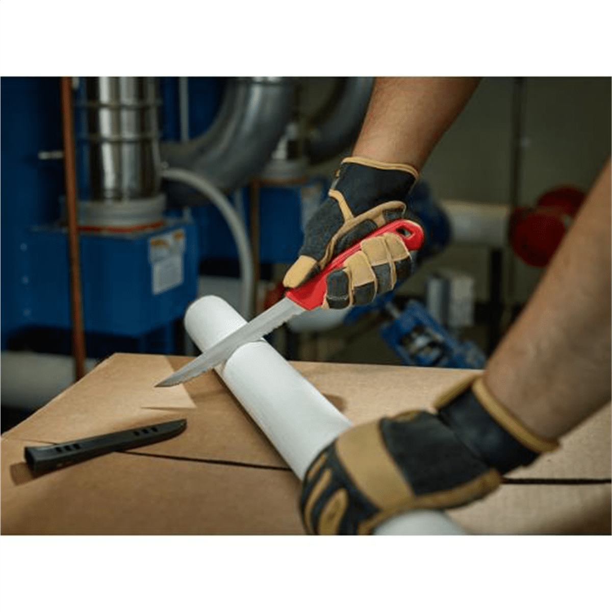 Milwaukee Tool Serrated Blade Insulation Knife