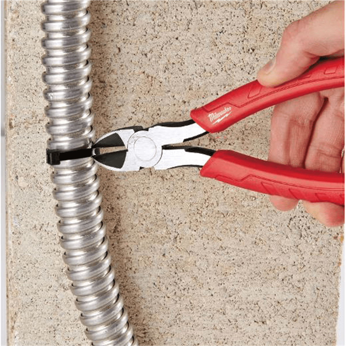 Milwaukee Tool 8 Comfort Grip Diagonal Cutting Pliers